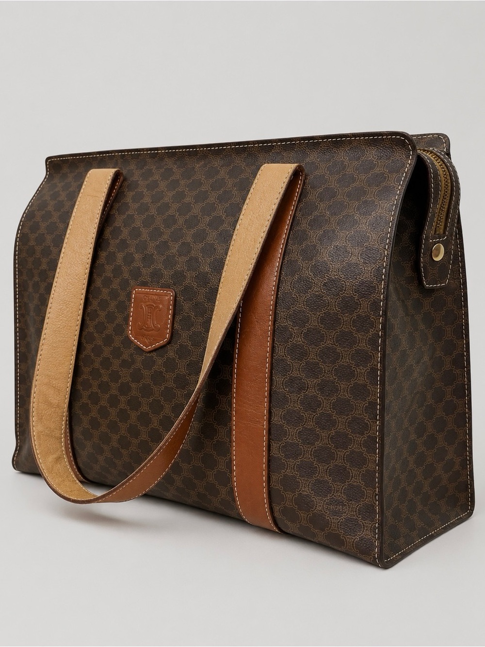 CELINE Macadam Elegant Brown Patterned Zippered Shoulder Bag